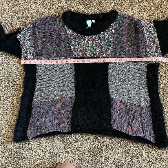 Shu Shu Patchwork Shag Sweater - Picture 12 of 13